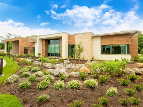 BLAU-Wellness-Center